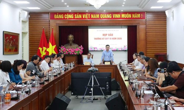 Ông Cao Lê Tuấn Anh - Chánh Văn phòng, Người phát ngôn Bộ Văn hóa, Thể thao và Du lịch bày tỏ mong muốn ngành VHTTDL tiếp tục nhận được sự quan tâm, đồng hành và chia sẻ của các cơ quan báo chí, nhà báo, phóng viên, biên tập viên trên cả nước