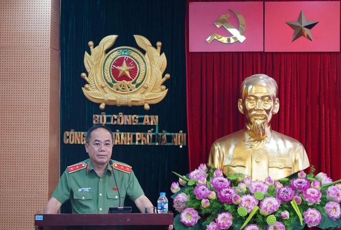 Trung tướng Nguyễn Thanh Tùng - Ủy viên Ban Thường vụ Thành ủy, Bí thư Đảng ủy, Giám đốc CATP phát biểu tại buổi lễ.