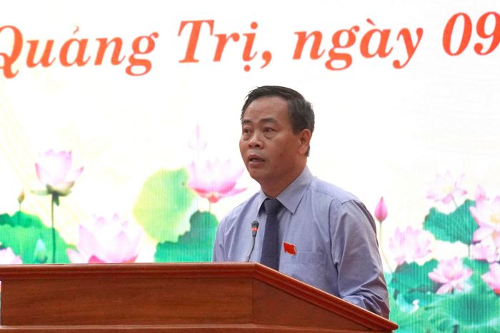 Chủ tịch HĐND tỉnh Quảng Trị Nguyễn Đăng Quang phát biểu khai mạc kỳ họp. Ảnh: Khánh Trinh