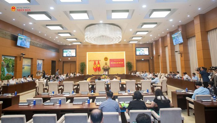 Quang cảnh hội nghị