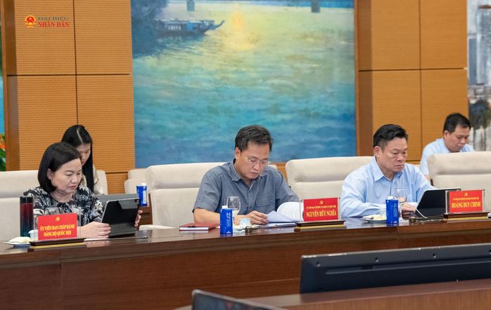 Các đại biểu dự hội nghị