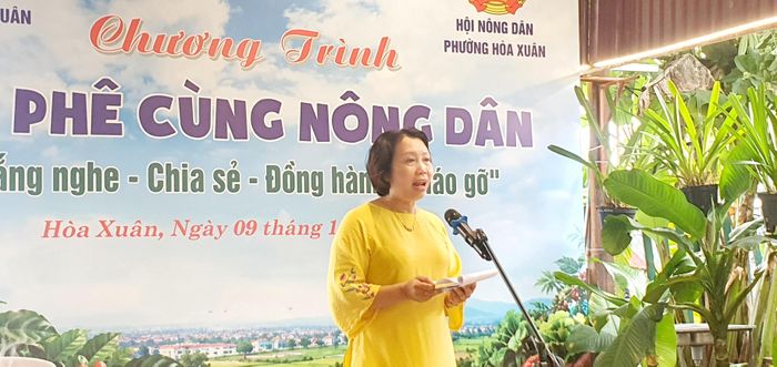 Bà Huỳnh Thị Thu phát biểu tại chương trình
