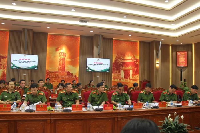 Các đại biểu dự hội thảo.