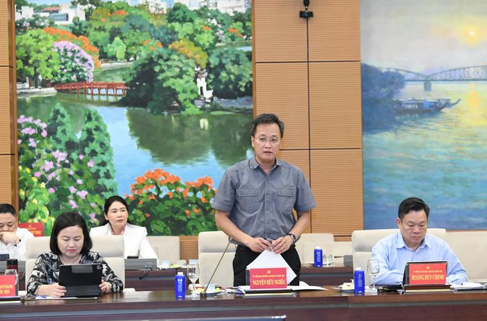 Ủy viên Ban Chấp hành Trung ương Đảng, Ủy viên Ban Thường vụ Đảng ủy Quốc hội, Bí thư Đảng ủy, Tổng Kiểm toán nhà nước Nguyễn Hữu Nghĩa dự Hội nghị. Ảnh: Lâm Hiển