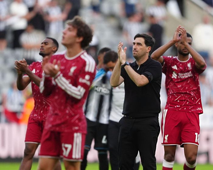 Liverpool cần thận trọng với tình trạng thể lực của các trụ cột hàng công