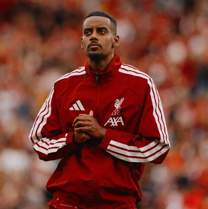 Alexander Isak đang trong quá trình hồi phục chấn thương đùi