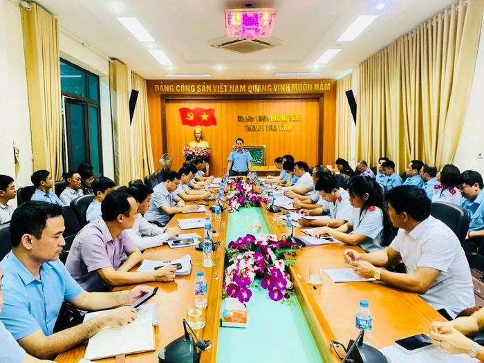 Thanh tra tỉnh Hưng Yên yêu cầu các doanh nghiệp khắc phục tồn tại trong quản lý chất lượng sản phẩm và thực hiện nghĩa vụ ngân sách nhà nước. Ảnh TT tỉnh Hưng Yên