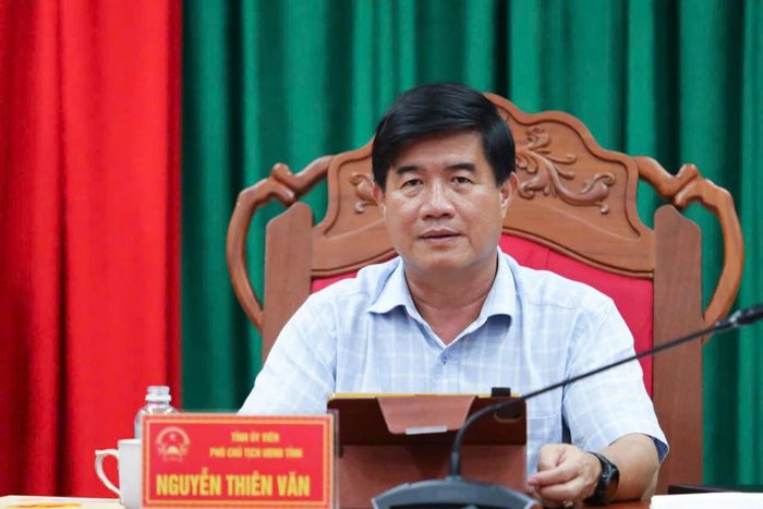  Phó Chủ tịch UBND tỉnh Nguyễn Thiên Văn chủ trì hội thảo tại điểm cầu Đắk Lắk. 
