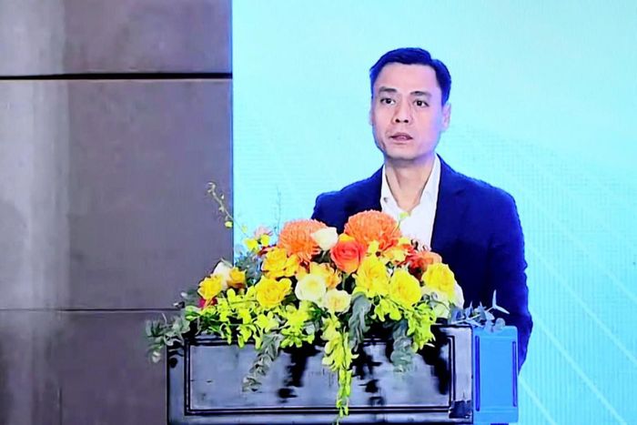  Thứ trưởng Bộ Ngoại giao Đặng Hoàng Giang phát biểu tại hội thảo.