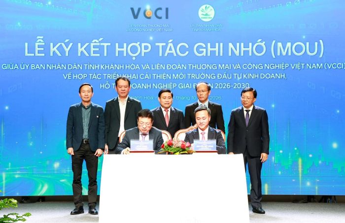UBND tỉnh Khánh Hòa và VCCI ký Bản ghi nhớ hợp tác giai đoạn 2026 - 2030