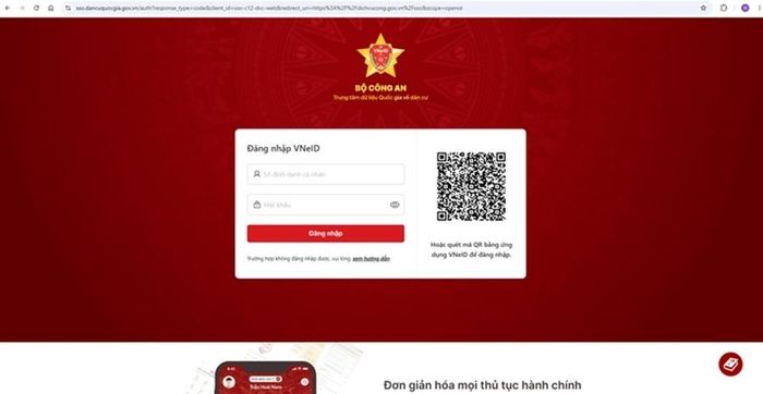 Đăng nhập bằng tài khoản định danh điện tử VNeID. (Ảnh: Hanoi.gov)