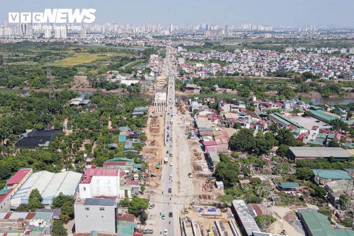 Riêng đoạn qua phường Chương Mỹ dài hơn 3,6km, đi qua các tổ dân phố Yên Phúc, Phượng Bãi, Phúc Tiến, Đoàn Kết, Tràng An, Sơn Đồng và Cao Sơn. Diện tích thu hồi khoảng 21,1ha, với 814 thửa đất.