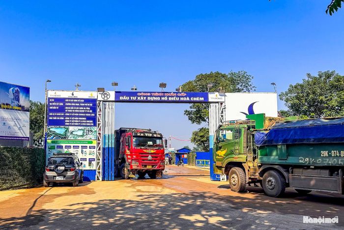 Dự án đầu tư xây dựng hồ điều hòa Chèm là công trình chống ngập khẩn cấp.
