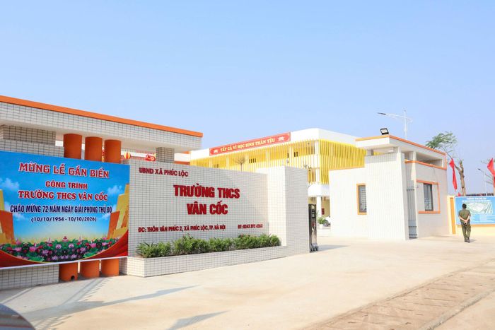 Trường THCS Vân Cốc được đầu tư khang trang với kinh phí hơn 125 tỷ đồng. Ảnh: Nguyễn Mai