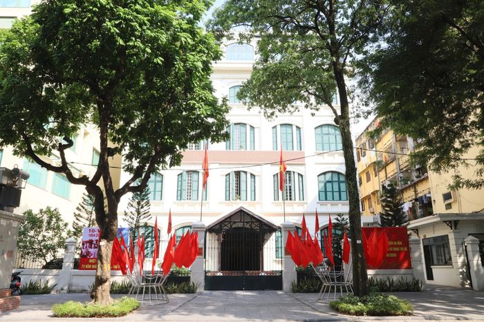 Trụ sở Đảng ủy - HĐND phường Cửa Nam tại số 21 phố Bà Triệu.