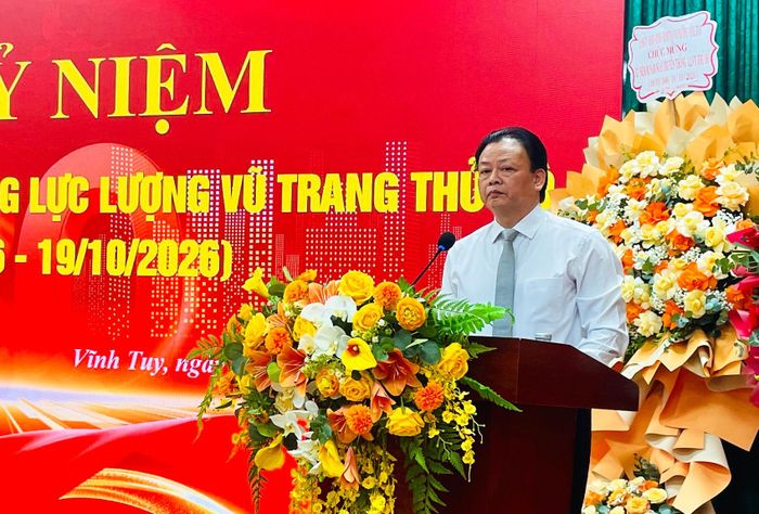Chủ tịch UBND phường Vĩnh Tuy Vũ Văn Hoạt phát biểu tại Lễ kỷ niệm. Ảnh: Việt Thắng
