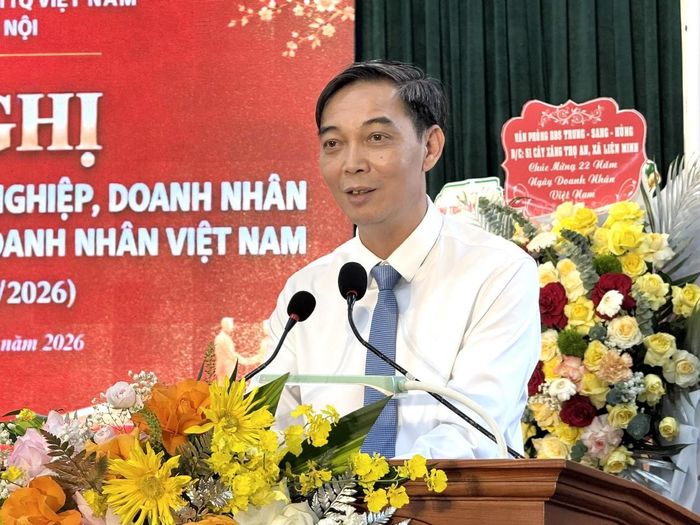 Chủ tịch UBND xã Liên Minh Nguyễn Quý Mạnh khẳng định chủ động lắng nghe, kịp thời tháo gỡ khó khăn cho doanh nghiệp. Ảnh: Kiều Thoan Thu 