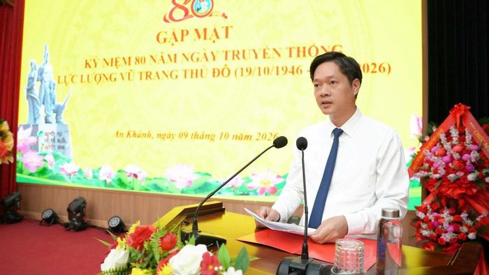 Bí thư Đảng ủy xã An Khánh Phùng Bá Nhân phát biểu. Ảnh: Phương Lan