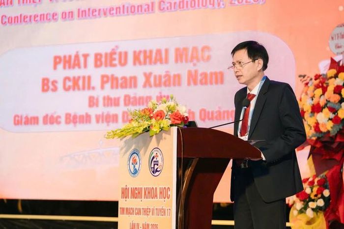 BS.CKII Phan Xuân Nam phát biểu tại hội nghị. Ảnh: PV.