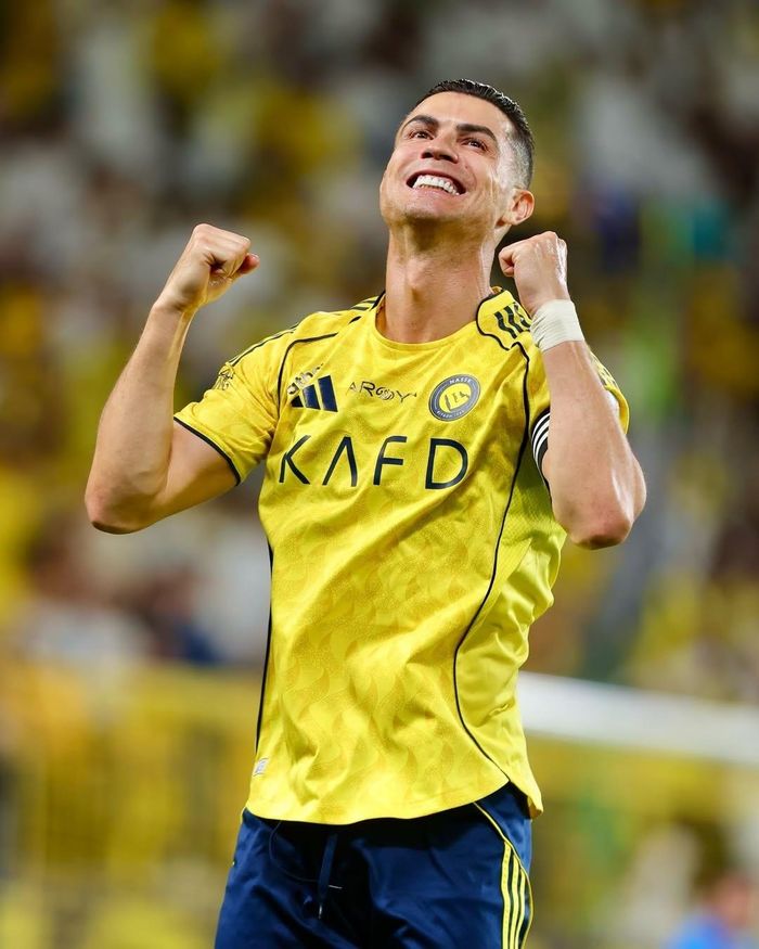 Ronaldo là người được theo dõi nhiều nhất trên Instagram. Ảnh: cristiano/Instagram.