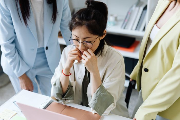  Hiện tượng ai cũng giỏi, xuất sắc có thể triệt tiêu động lực phấn đấu của không ít sinh viên. Ảnh minh hoạ: Pexels. 