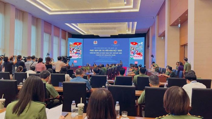 Quang cảnh Hội thảo