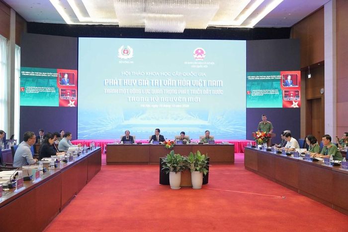 Quang cảnh hội thảo