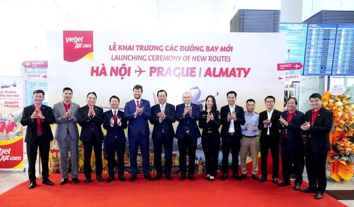 Lễ khai trương các đường bay mới Hà Nội - Almaty, Hà Nội - Praha và Almaty - Praha