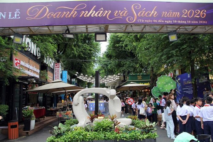 Nhiều hoạt động trong Tuần lễ Doanh nhân và Sách năm 2026 diễn ra tại Đường Sách TP.HCM từ ngày 6-10.10