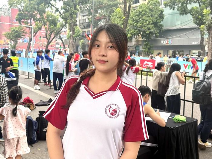 Bạn Thảo Quyên háo hức trải nghiệm các hoạt động thể thao trong sự kiện