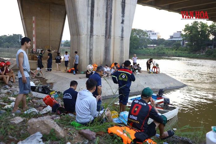 Lực lượng cứu hộ tìm người nhảy xuống sông mất tích thời điểm giữa tháng 9.2026