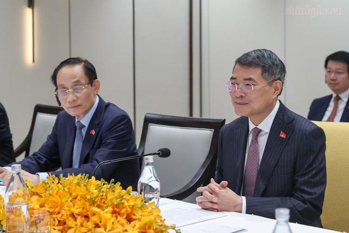 Thủ tướng Lê Minh Hưng: Chính phủ Việt Nam sẽ luôn tạo những điều kiện thuận lợi nhất để thanh niên hai nước tăng cường hợp tác, học tập và cống hiến, cùng tham gia kiến tạo phát triển đất nước - Ảnh: chinhphu.vn/Nhật Bắc