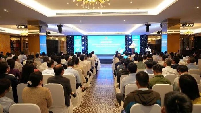 Hưởng ứng Ngày Chuyển đổi số quốc gia và Ngày Doanh nhân Việt Nam, thành phố Huế đưa vào vận hành ba nền tảng số trên Hue-S. (Ảnh: Ng. Hiếu)
