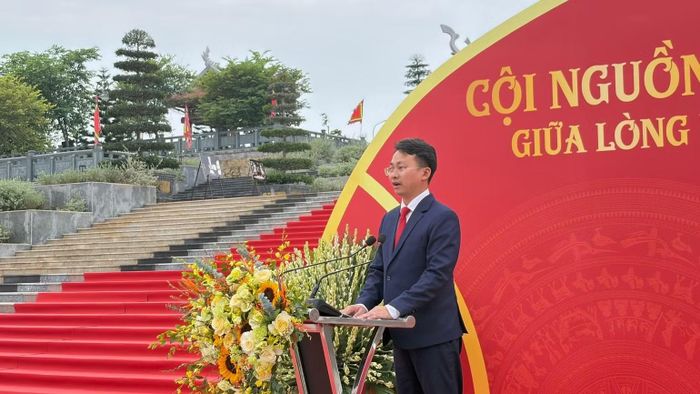 Đồng chí Trần Trung Hiếu, Phó Bí thư Đảng ủy, Phó Giám đốc Sở Văn hóa, Thể thao và Du lịch thành phố Hà Nội phát biểu. (Ảnh: BTC)