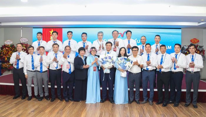 Ra mắt Ban chấp hành Liên đoàn SFV nhiệm kỳ III. (Ảnh: MG)