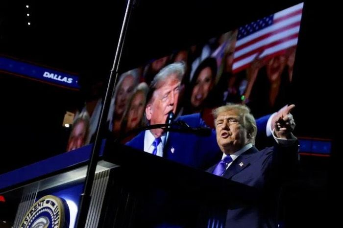 Tổng thống Donald Trump phát biểu tại Hội nghị Đảng Cộng hòa về bầu cử giữa nhiệm kỳ ở Dallas, Texas. Ảnh: Reuters 