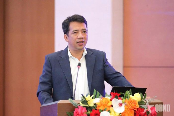 Phó chủ tịch UBND TP Huế Trần Hữu Thùy Giang phát biểu. Ảnh: HỒ LONG