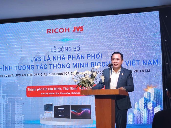 Ông Trần Thái Sơn, Tổng Giám đốc Công ty Cổ phần Phân phối Điện tử JVS
