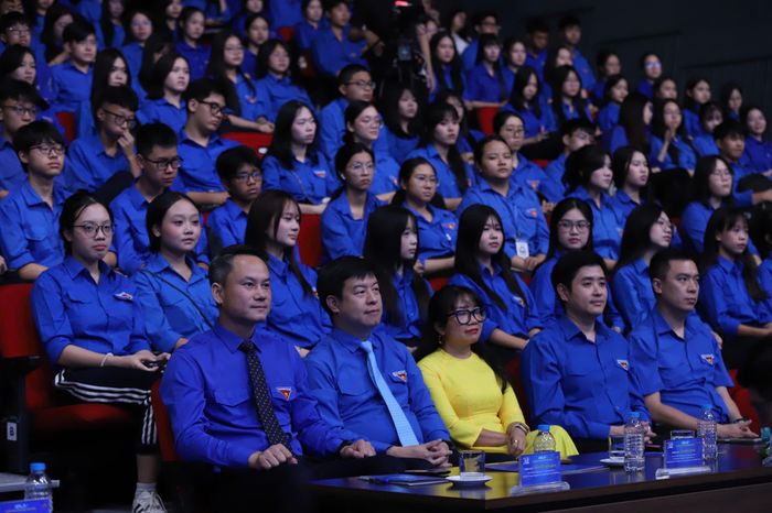  Các đại biểu dự Gala “Thanh niên sống đẹp” năm 2026. Ảnh: TIẾN CƯỜNG 