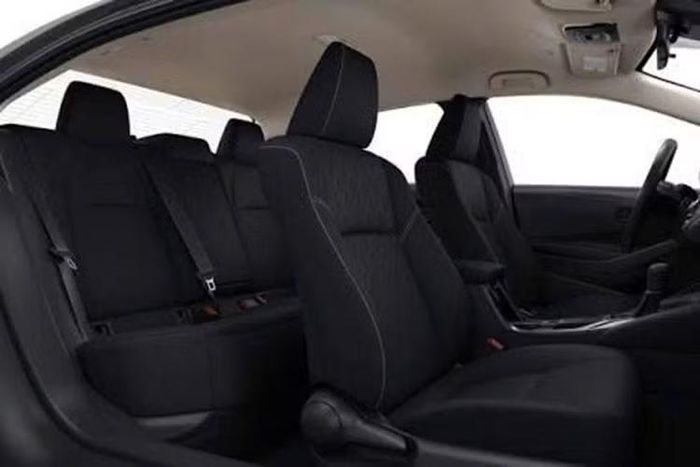 Việc chuyển sang Corolla thế hệ mới cũng có thể kéo theo giá bán cao hơn, từ đó ảnh hưởng đến khả năng cạnh tranh tại thị trường Pakistan. Do đó, nâng cấp mẫu xe hiện hành được xem là phương án giúp Toyota kiểm soát chi phí tốt hơn.
