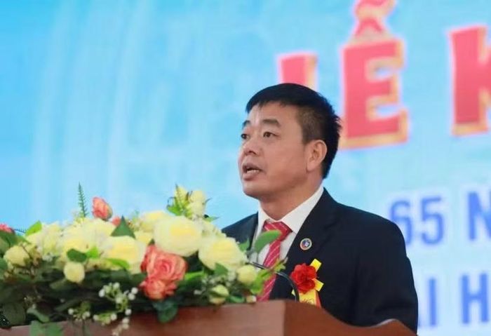 PGS.TS Nguyễn Duy Quyết - Bí thư Đảng ủy, Hiệu trưởng Trường Đại học Sư phạm Thể dục thể thao Hà Nội phát biểu tại buổi lễ.