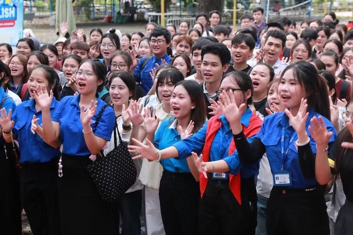 Tân sinh viên Trường Đại học Thủ Dầu Một. Ảnh: TDMU.