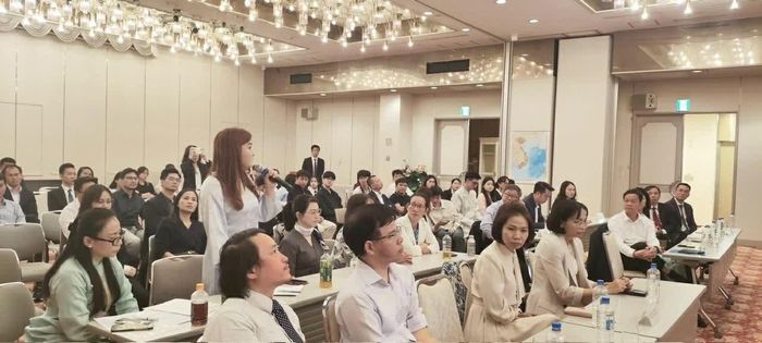 Buổi gặp mặt diễn ra trong không khí cởi mở và xây dựng. (Nguồn: Tổng Lãnh sự quán Việt Nam tại Osaka)