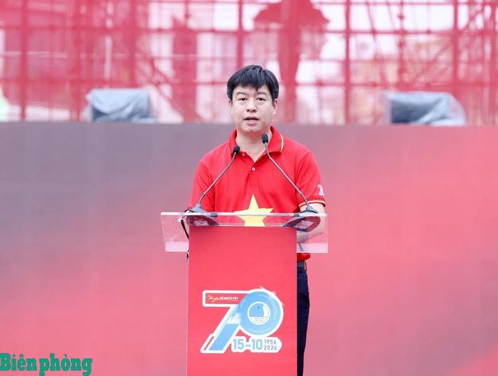 Đồng chí Lê Hải Long, Ủy viên Ban Thường vụ Trung ương Đoàn, Phó Chủ tịch Thường trực Trung ương Hội Liên hiệp Thanh niên Việt Nam phát biểu tại chương trình. Ảnh: Thùy Chi