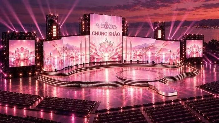 Kết hợp hệ thống màn hình LED cùng nhiều tuyến catwalk, không gian biểu diễn tạo điều kiện để thí sinh trình diễn từ nhiều hướng. Ảnh: BTC