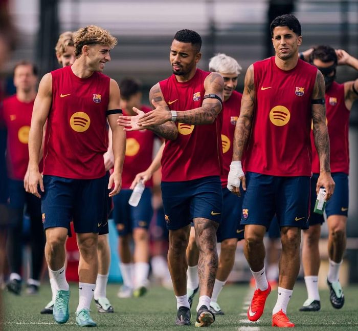 Các cầu thủ Barcelona trong buổi tập gần nhất chuẩn bị cho trận gặp Getafe.