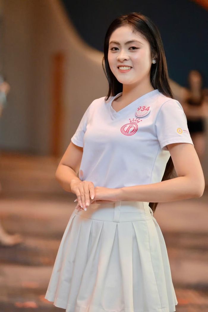 Nguyễn Phương Nghi cho biết bản thân trưởng thành sau hai tháng ở nhà chung Hoa hậu Việt Nam 2026. Ảnh: Hồng Vĩnh. 