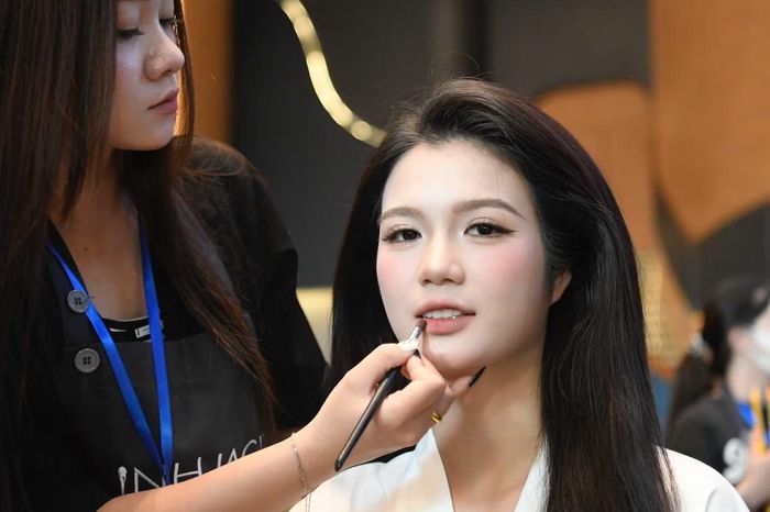 Nét rạng rỡ của thí sinh Thúy Linh.