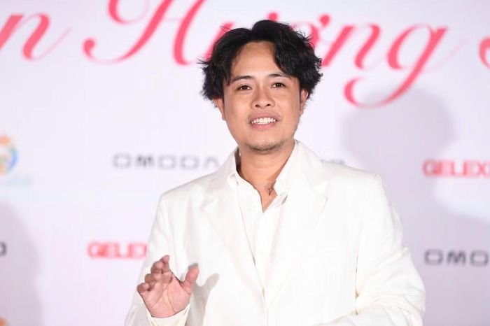 MC Trần Ngọc, nhà thiết kế Lê Thanh Hòa, đạo diễn Lê Thiện Viễn sẵn sàng cho đêm chung khảo.