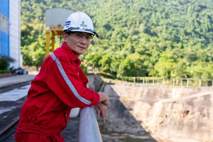 Anh Đoàn Văn Trường - Phó Giám đốc Nhà máy Thủy điện Hủa Na: Để thực hiện thành công dự án này phải có sự hỗ trợ rất lớn, đặc biệt là về tài chính từ Tập đoàn cũng như Tổng công ty